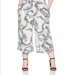 Melissa McCarthy Seven7 wide leg gaucho pants Plus